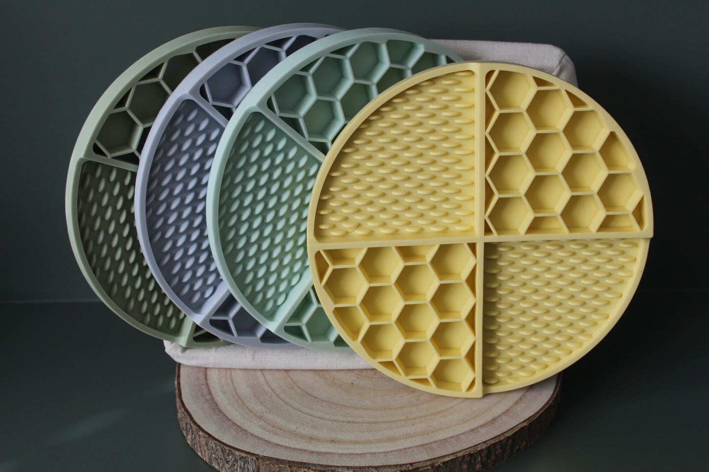 Hexagon LickMat (available in 4 colours)