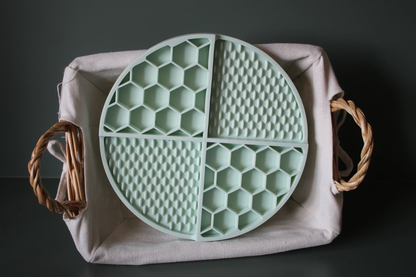 Hexagon LickMat (available in 4 colours)