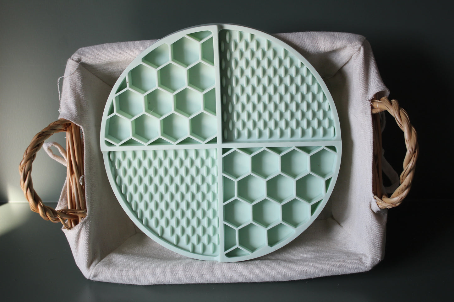 Hexagon LickMat (available in 4 colours)